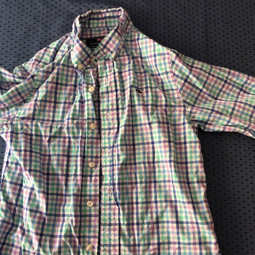 Vineyard vines boys shirt size 7